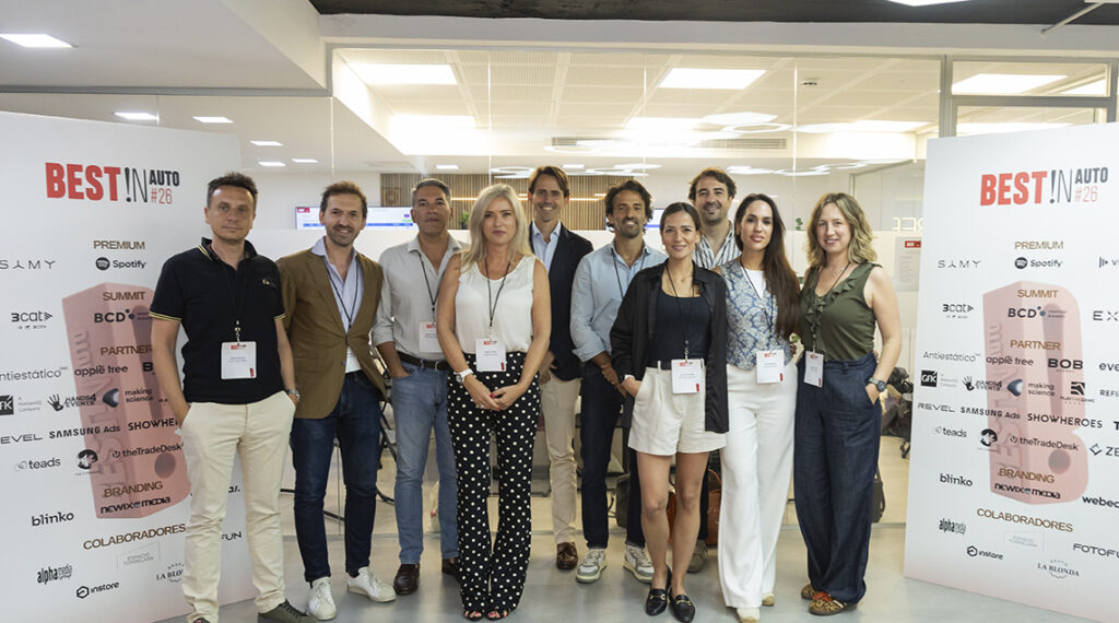 Representantes de marcas y agencias de la sala tres durante la reunión de jurado de los Best!N Auto 2026