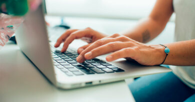 Salesforce lanza agentes de IA para medios de comunicación