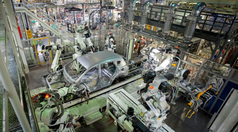 Toyota deja de fabricar en Rusia por los problemas de suministro